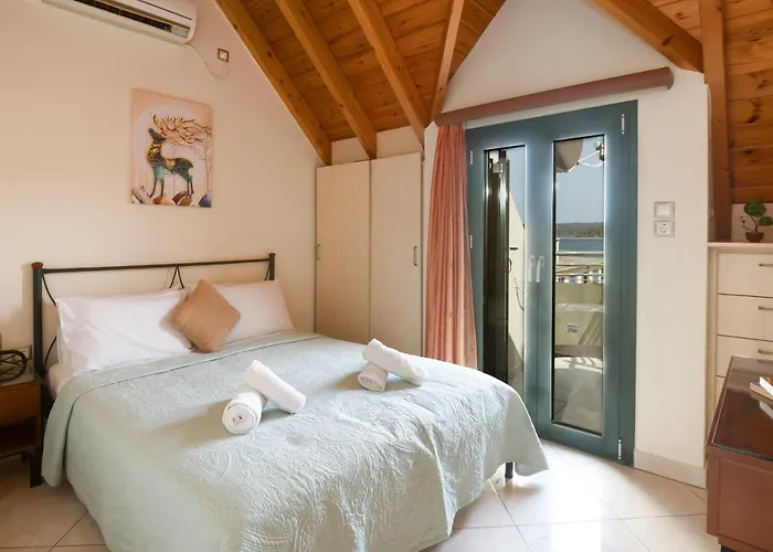 Chelmis Bella Mansarda Apartment