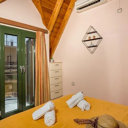 Chelmis Bella Mansarda * 아르고스톨리온