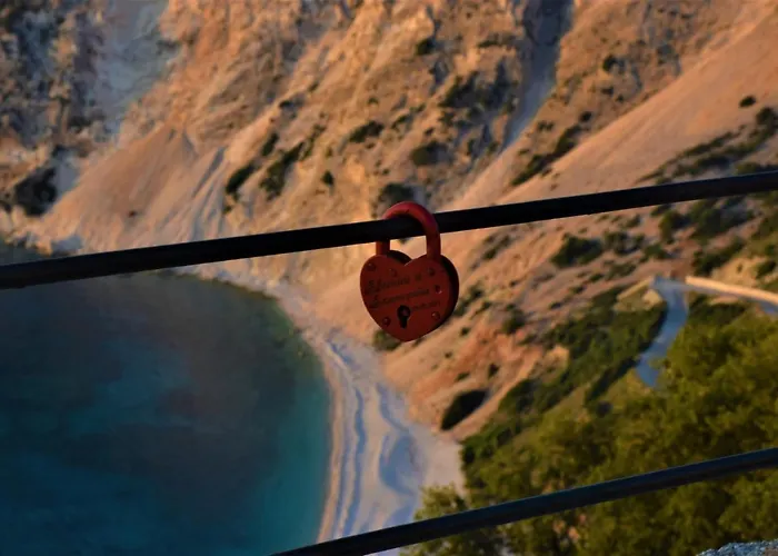 Chelmis Bella Mansarda * 아르고스톨리온